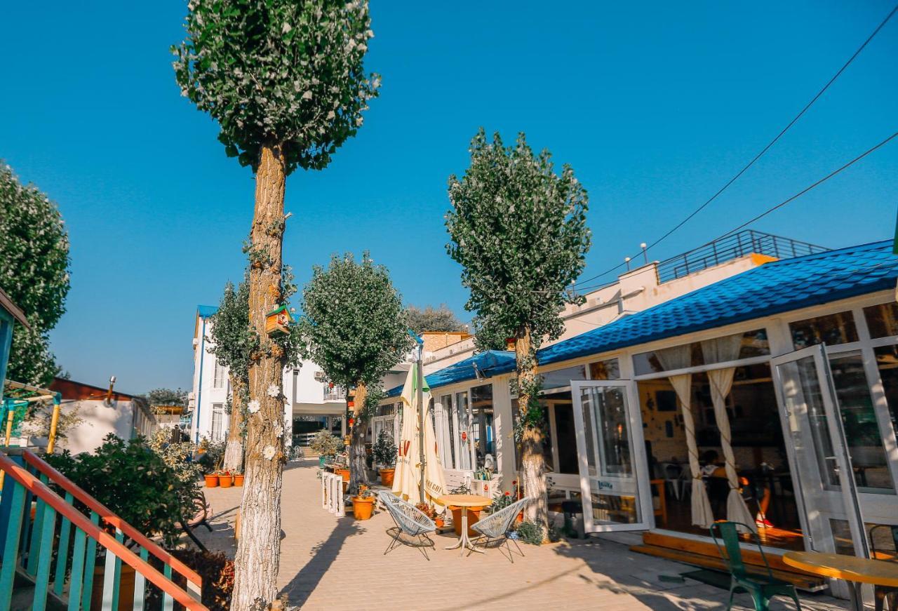Laguna Beach Club Bazaleti Lake Dushet'i Exteriér fotografie