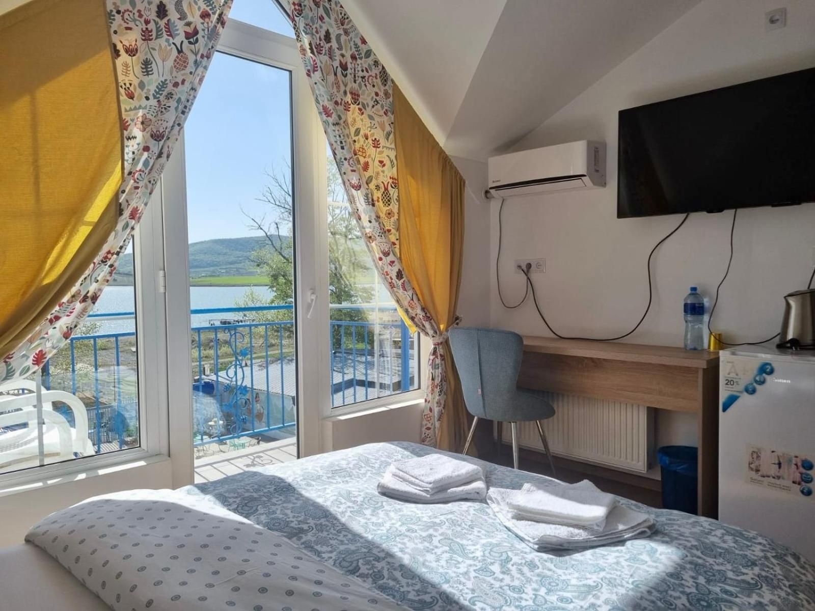 Laguna Beach Club Bazaleti Lake Dushet'i Exteriér fotografie